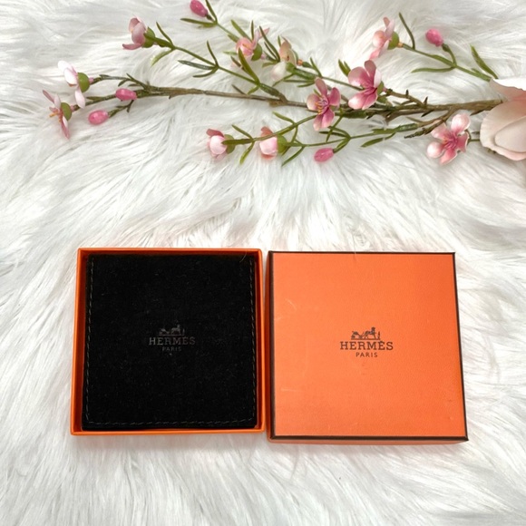 SOLD - HERMÈS Clic H Bracelet Size PM - Picture 10 of 14